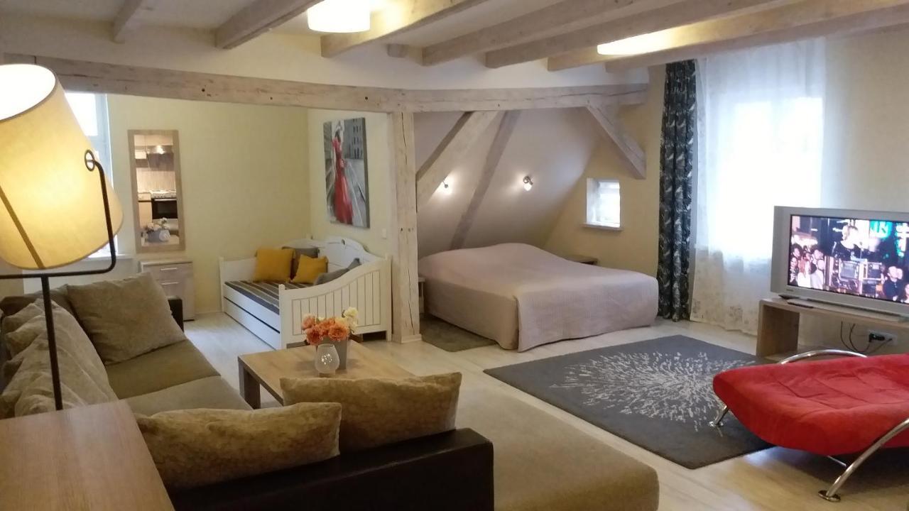 פארנו Studio Apartment מראה חיצוני תמונה